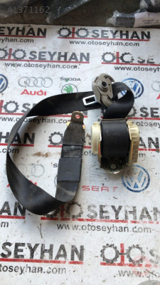 2K0857812C 33041768B vw caddy 2013 sol arka emniyet kemeri