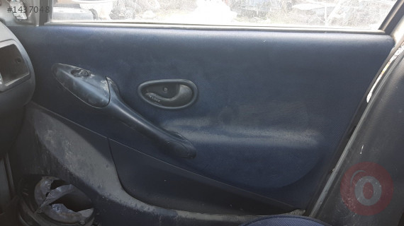 fiat albea sökme sağ ön kapı döşemesi