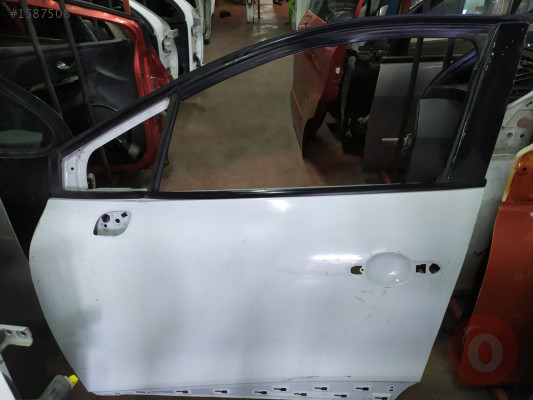 RENAULT CLİO ORJ ÇİKMA SOL ON KAPI GÜL OTOMOTIV