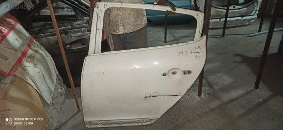 MEGANE 3 HB SOL ARKA KAPI RENAULT ORJİNAL ÇIKMA PARÇA