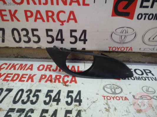 TOYOTA YARİS SAĞ SİS KAPAĞI ORJ* ÇIKMA YEDEK PARÇA 2009-2011