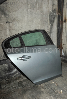 212 VOLVO S60 SAĞ ARKA KAPI.