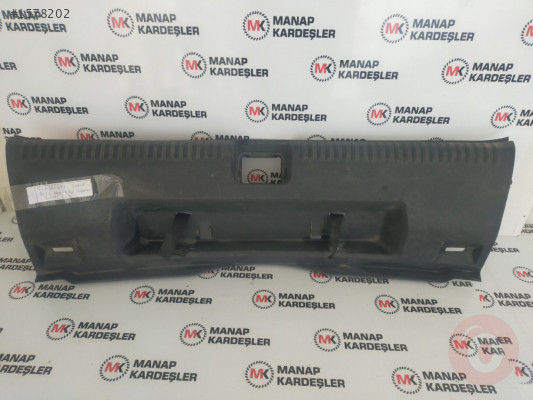 JETTA BAGAJ KİLİT KAPAĞI 2011-2018 5C6863459