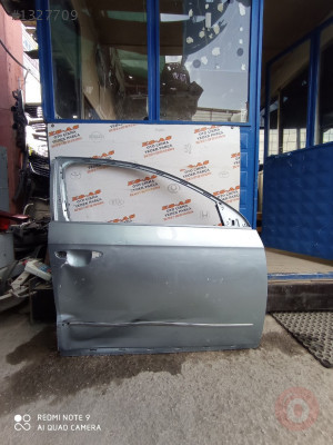 Volkswagen Passat B6 Sağ Ön Kapı Boş 2006-2010