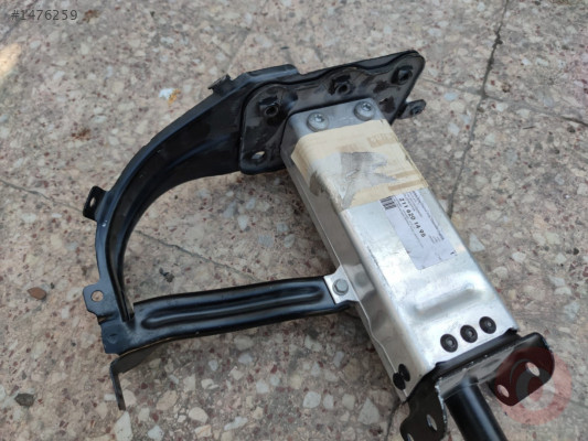 Mercedes E W211 Ön Tampon Sağ Montaj Braketi A2116201495