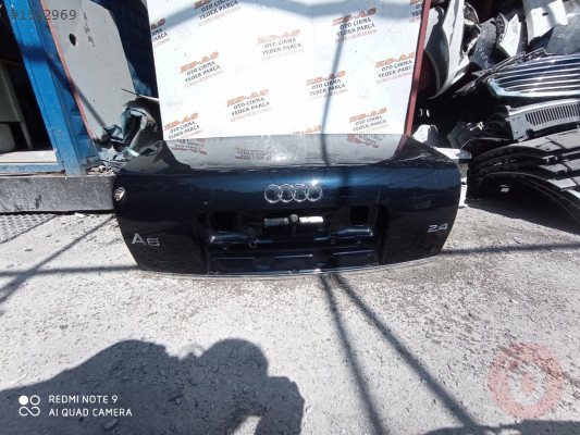 Audi A6 Arka Bagaj Kapağı 2000-2005