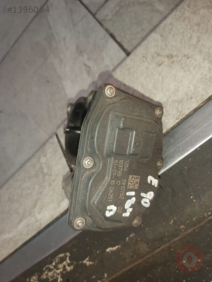 BMW E90 GAZ KELEBEGI GUCMANLAR OTO