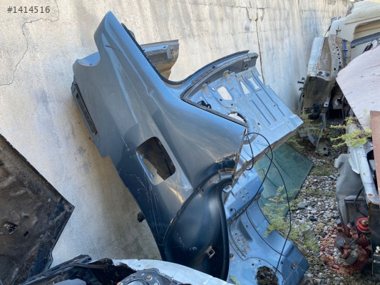 PEUGEOT 406 SAĞ ARKA ÇAMURLUK KESME ORJİNAL ÇIKMA