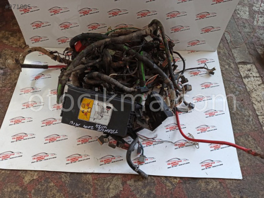 FORD TRANSİT V184 MOTOR İÇİ TESİSATI