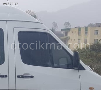 1997 mercedes sprinter 412 d çıkma sağ ön kapı camı