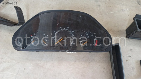 MERCEDES W202 KM SAATİ