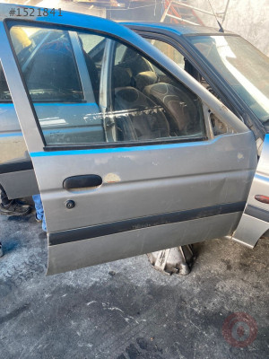 FORD ESCORT SAĞ ÖN KAPI CAMI ÇIKMA