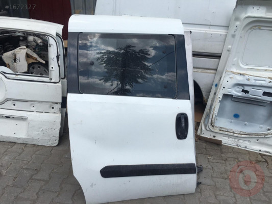çıkma parça fiat doblo sağ sürgülü kapı