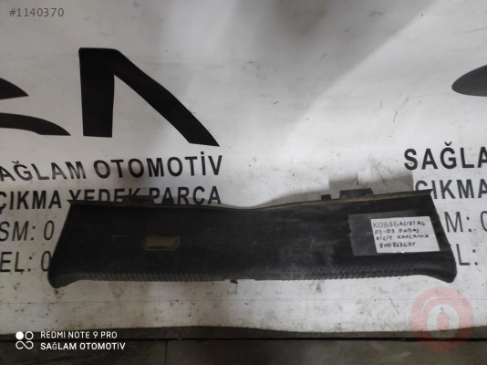 OEM;8H0863471 AUDİ A4 02-05 BAĞAJ KİLİT KAPLAMA
