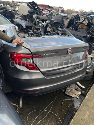 Fiat Egea Sağ Bagaj Kapağı hatasız orjinal çıkma