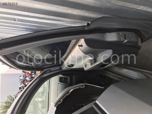 2007 HONDA CİTY 1.3 HATASIZ SAĞ KAPI DÖŞEMESİ.