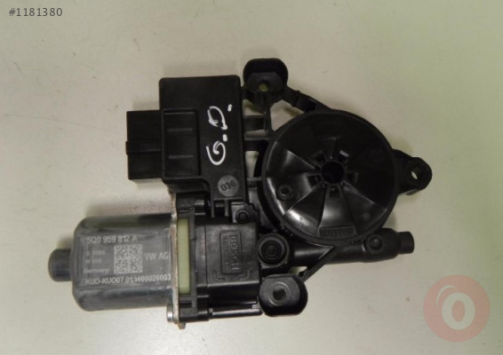 TİGUAN TOURAN OCTAVİA SUPERB CAM MOTORU SAĞ ARKA 5Q0959812A