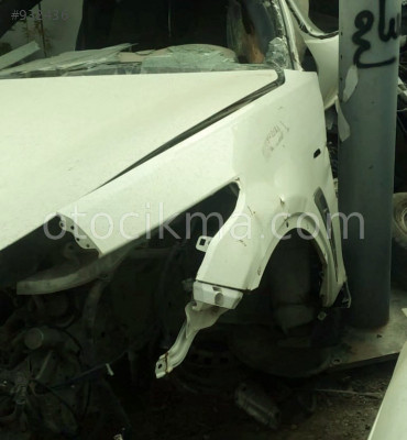 ÇIKMA FX35 INFINITI SOL ÖN ÇAMURLUK.