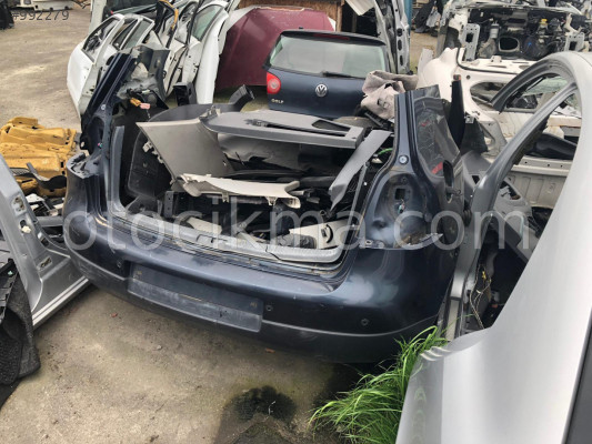 Volkswagen Golf 5 Arka Tampon hatasız orjinal çıkma