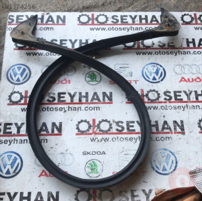 bmw x5 e70 üst bagaj kapağı alt toz lastiği