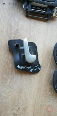 opel meriva çıkma sağ ön kapı kolu iç.