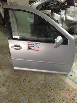Volkswagen golf 4 ve bora 1998 -2004 sağ ön kapı çıkma