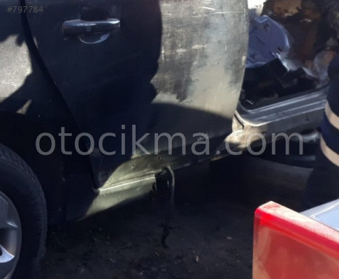 2010 VOLVO XC60 ÇIKMA SAĞ YAN PANEL MEVCUTTUR.