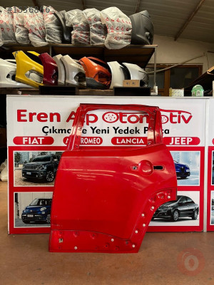 JEEP RENEGADE SOL ARKA KAPI