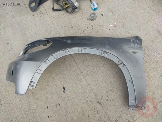 BMW X5 E70 Sol Ön Çamurluk 2007 2013 51127157979 51127157981