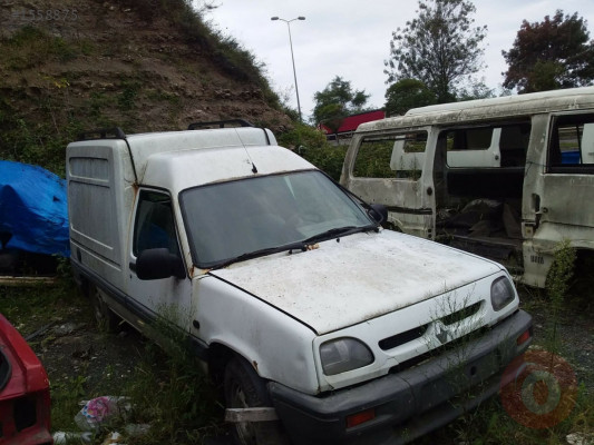 Renault express 1.9 motor traversi çıkma parça Mısırcıoğlu o