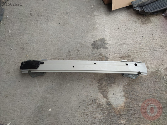 Volvo S90 Arka Tampon Demiri 2017 31442048 31449223 31449224