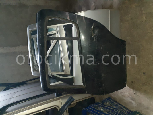 DACİA SANDERO 2010 SOL ARKA KAPI VE TÜM ÇIKMA PARÇALAR