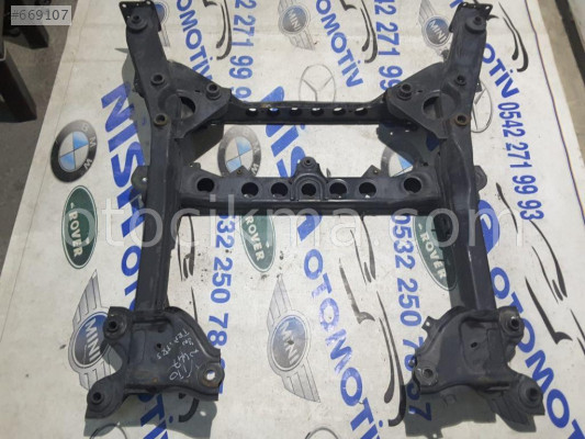 MERCEDES VİTO W447 KASA MOTOR TRAVERSİ 14-19 A4476200088