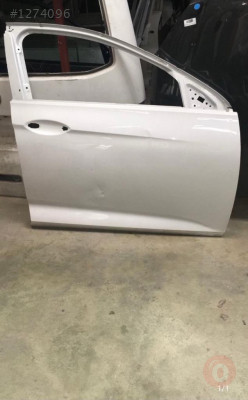 OPEL INSİGNİA SAĞ ÖN KAPI