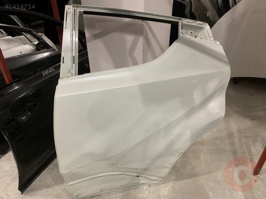 TOYOTA CHR ÇIKMA ORJİNAL SOL ARKA KAPI