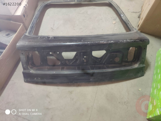 Renault Laguna 1 Orijinal Çıkma Bagaj Kapağı