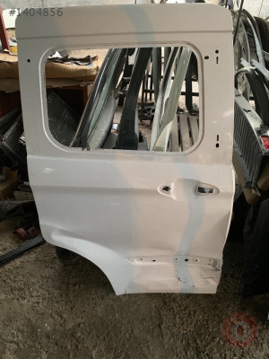Ford Curyer Sağ sürgülü  Kapı