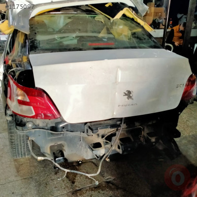 PEUGEOT 301 BAĞAJ KAPISI VE DİĞER TÜM PARÇALARI MEVCUT ÇIKMA