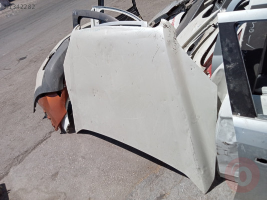 2011 Chevrolet Captiva çıkma motor kaput