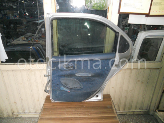 FORD MONDEO SAĞ ARKA KAPI KİLİDİ ORJİNAL 1994-2000 MODEL