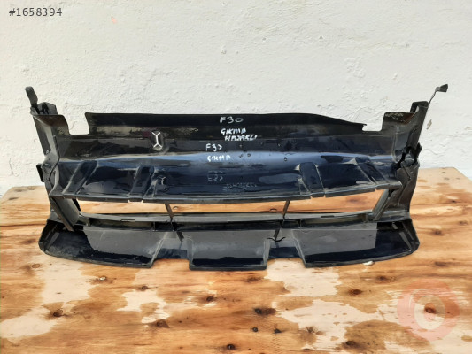 BMW F30 RADYATÖR HAVA KANALI ALT ÇIKMA HASARLI 51747401233