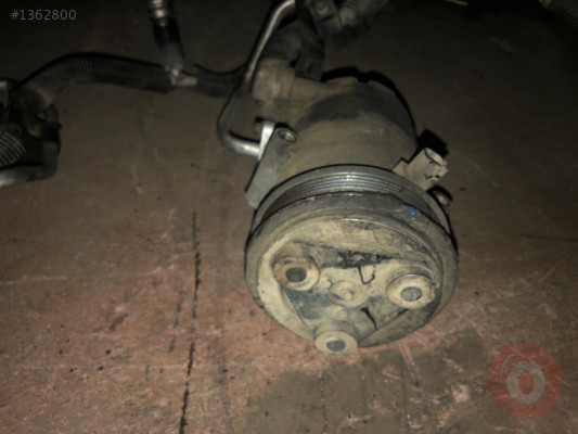 Ford Transit Çıkma Klima Komprasörü