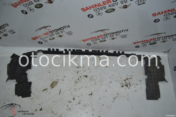 MERCEDES E SERİSİ W207 A207 ÇERÇEVE ÖN HAVA KANALI