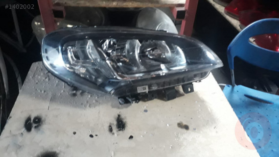 Fiat Doblo sağ far