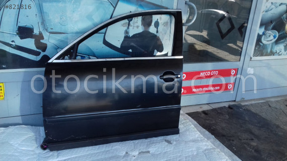 VW PASSAT 2000 MODEL  ÖN SOL KAPI HATTASIZ VE BOYASIZ