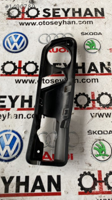 5N0839198 vw tiguan sağ arka kapı iç açma kolu tutucu yuvası
