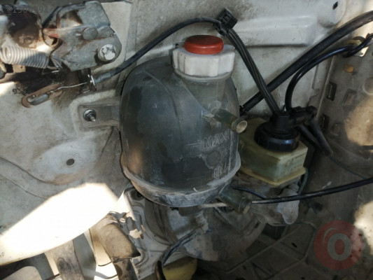 renault kango yedek su deposu