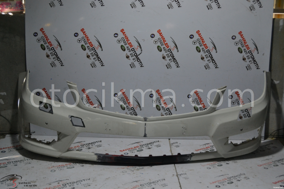 MERCEDES C SERİSİ A204 W204 ÖN TAMPON