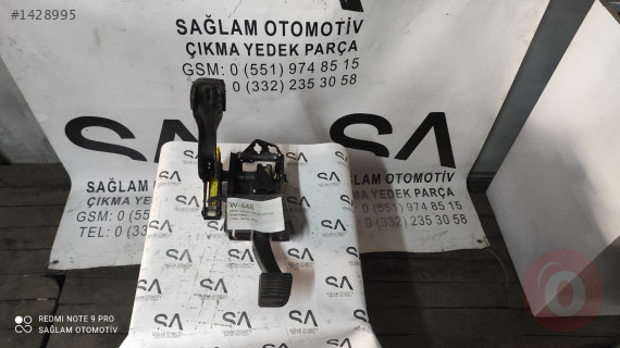 OEM; 85GB-7520  FORD SİERRA 86-93 ÇIKMA  PEDAL SİSTEMİ