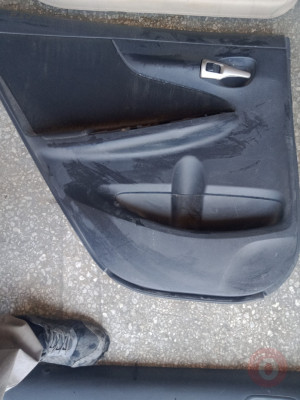 Toyota Corolla Ön Kapı Döşemesi 2007-2012